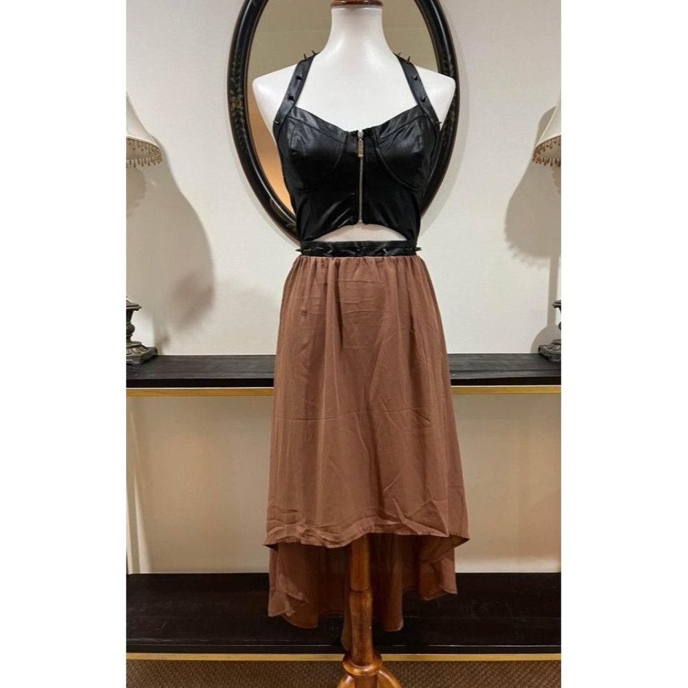Brand New, high-low Dres-size Large